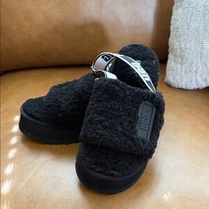 Black Fuzzy UGG Slide Sandals